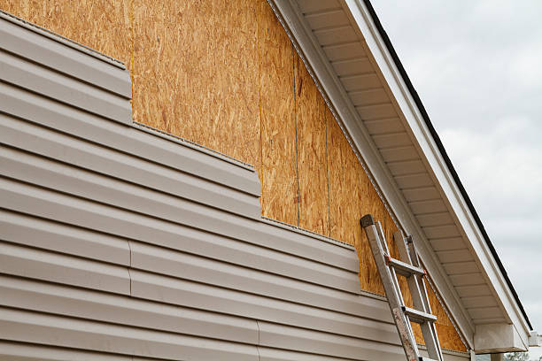 Professional Siding Installation technician working in New Enterprise, PA